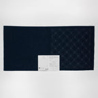 Hana-Fukin Sashiko Sampler Navy Hanabishi - Knappnålen