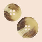 Milward Knappar Beige 20mm - Knappnålen